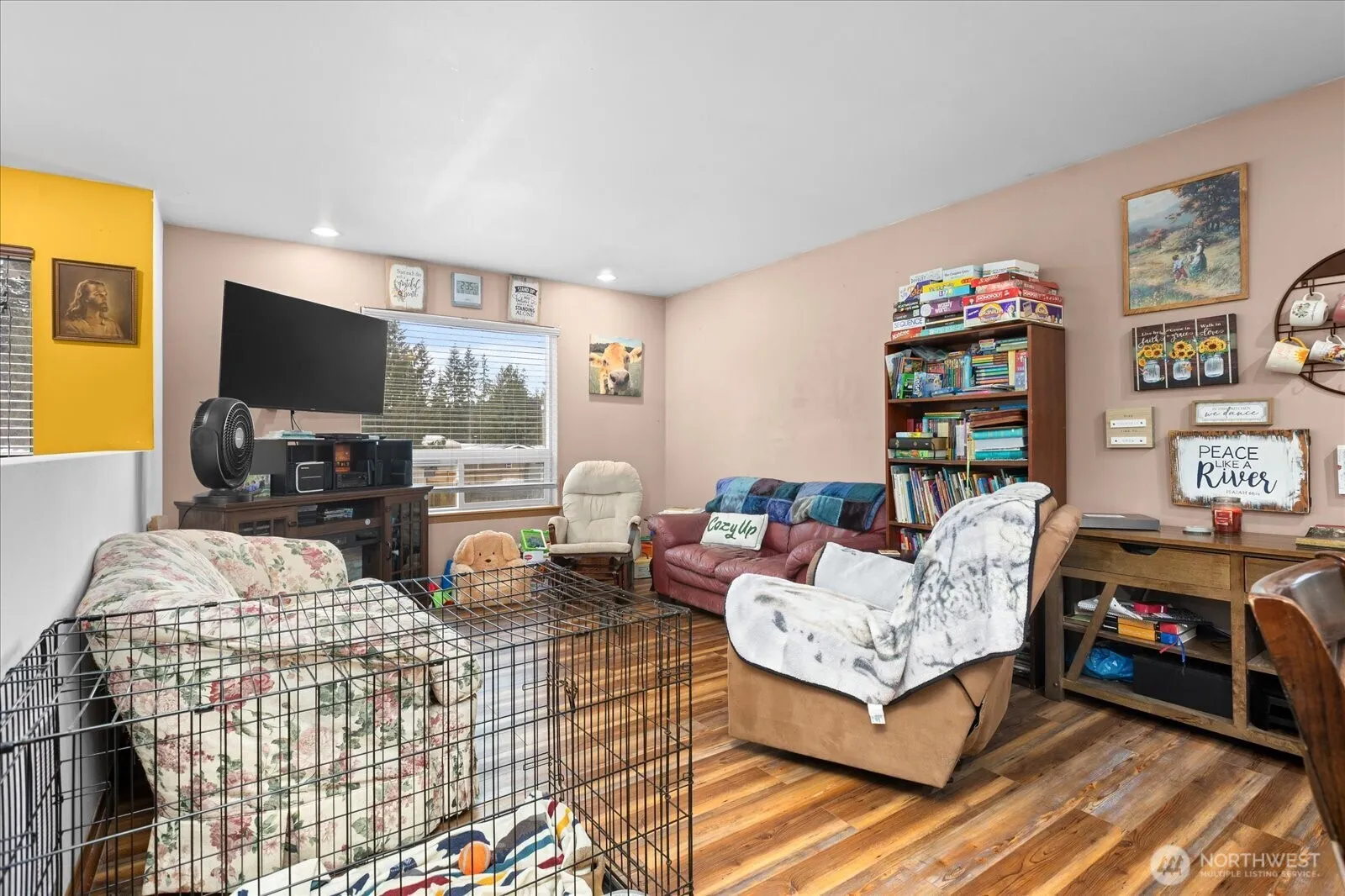 Property photo for 12808 E Macs Loop Road, Granite Falls photo 4