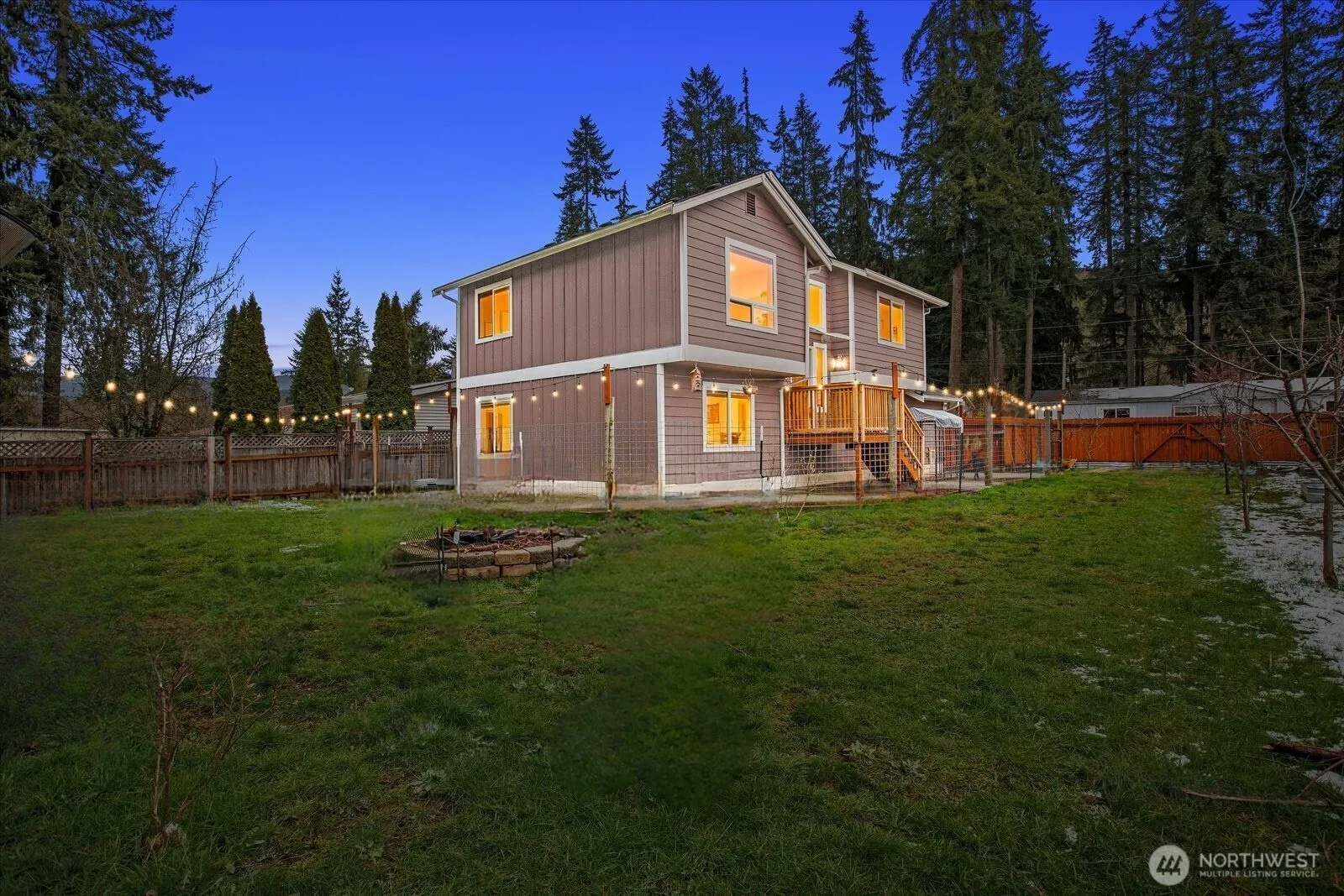 Property photo for 12808 E Macs Loop Road, Granite Falls