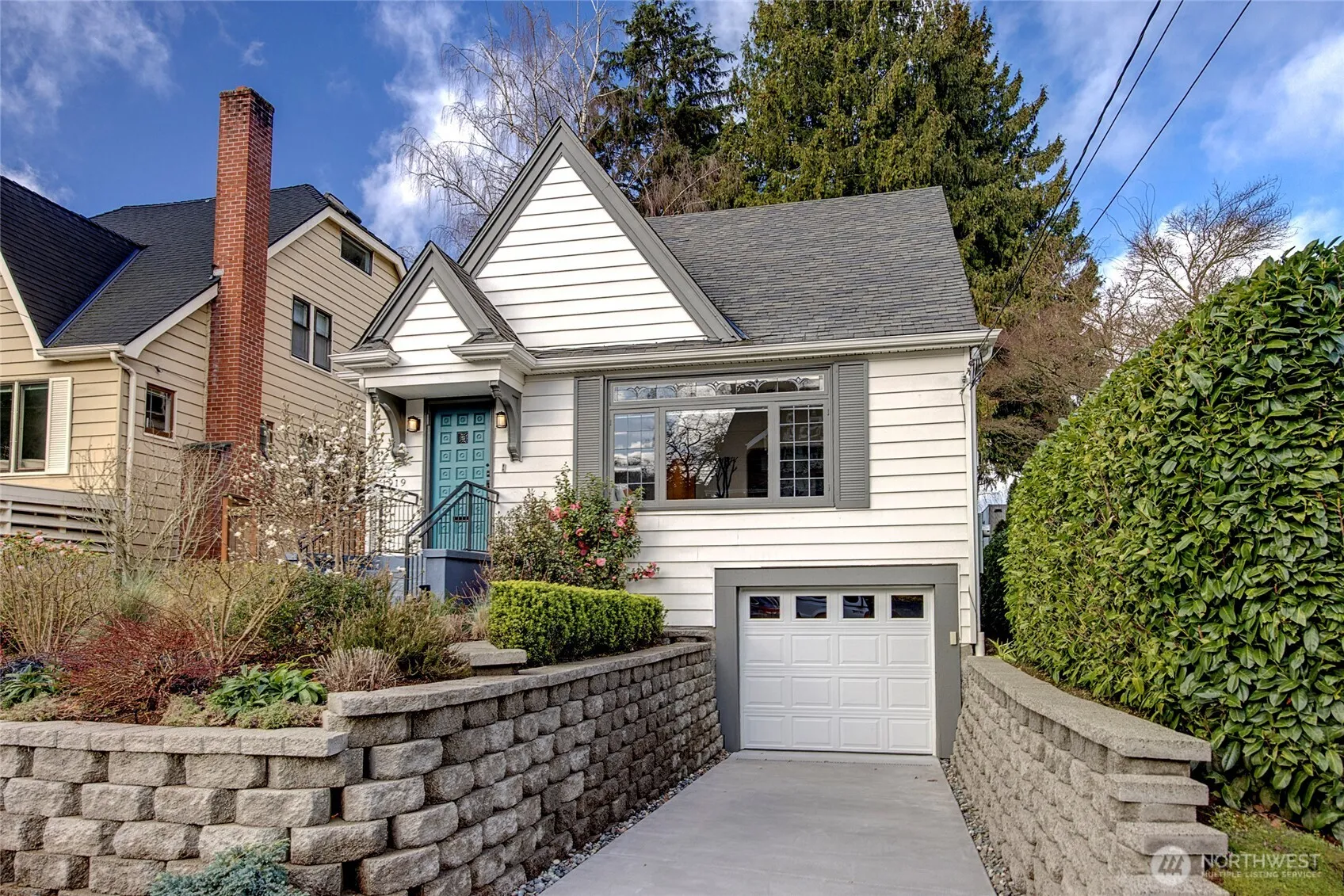 Property photo for 1919 11th Avenue E, Seattle