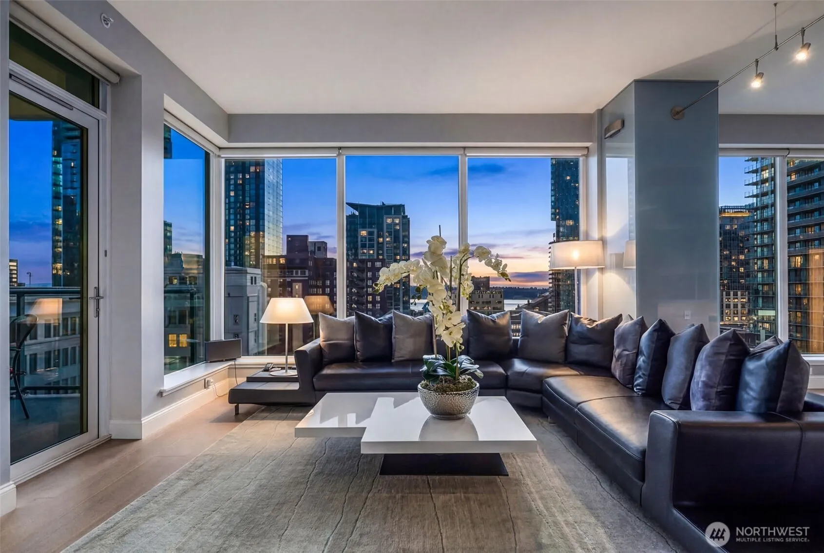 1920 4th Avenue #1405, Seattle