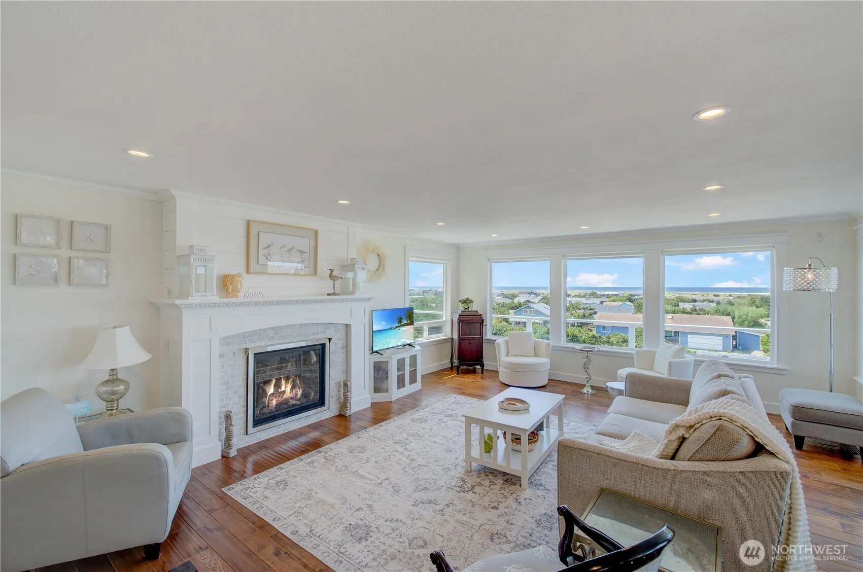 Property photo for 1005 346th Place, Ocean Park photo 4