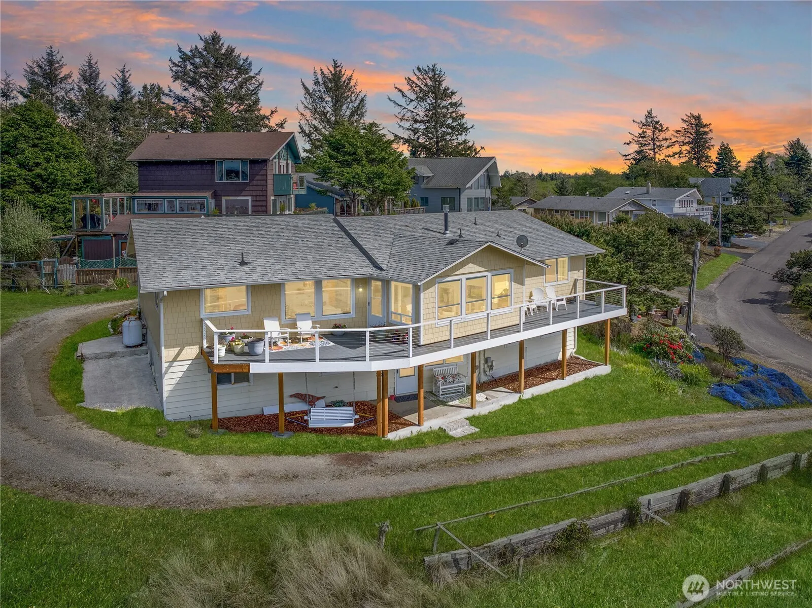 Property photo for 1005 346th Place, Ocean Park