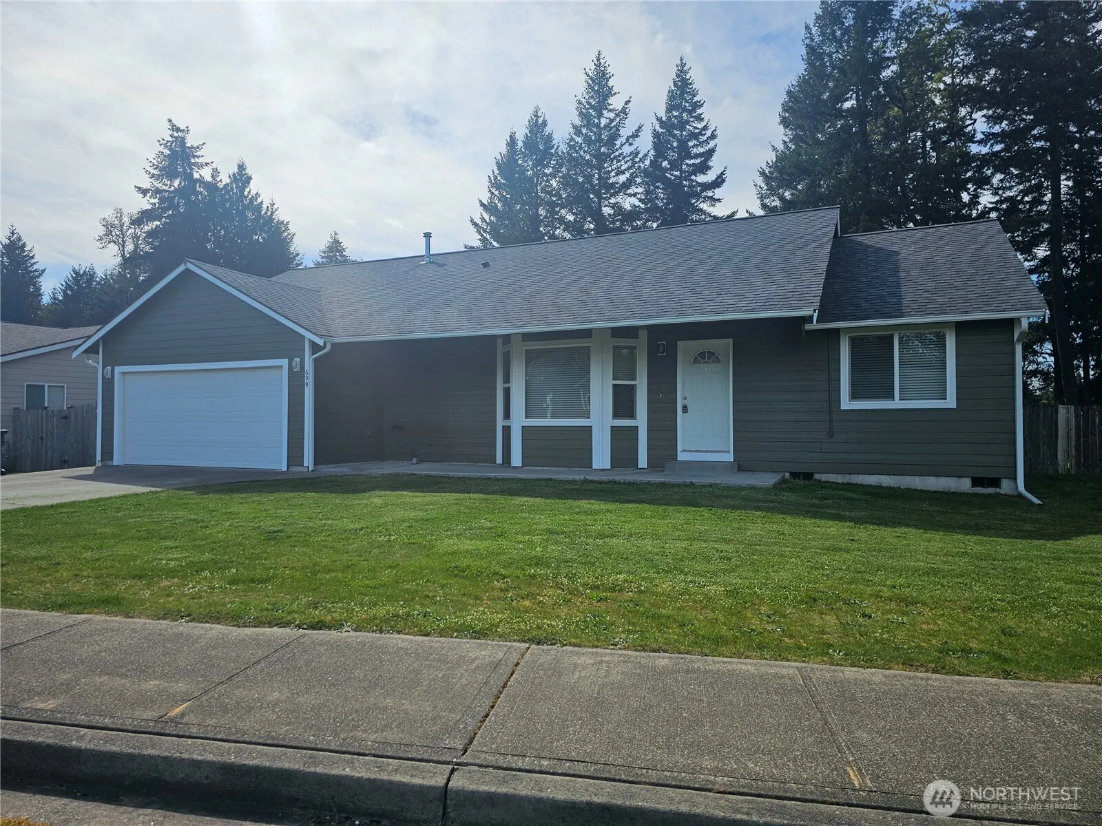 Property photo for 699 Myers Street Se, Rainier photo 2
