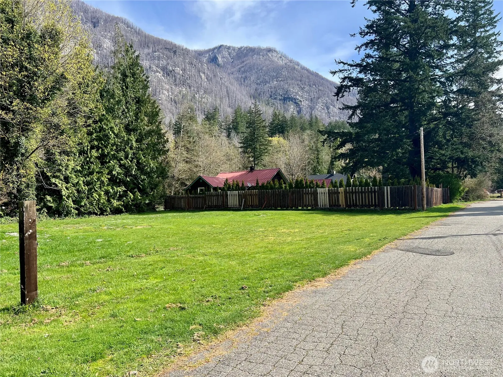 Property photo for 68116 Ne 148th Street, Baring