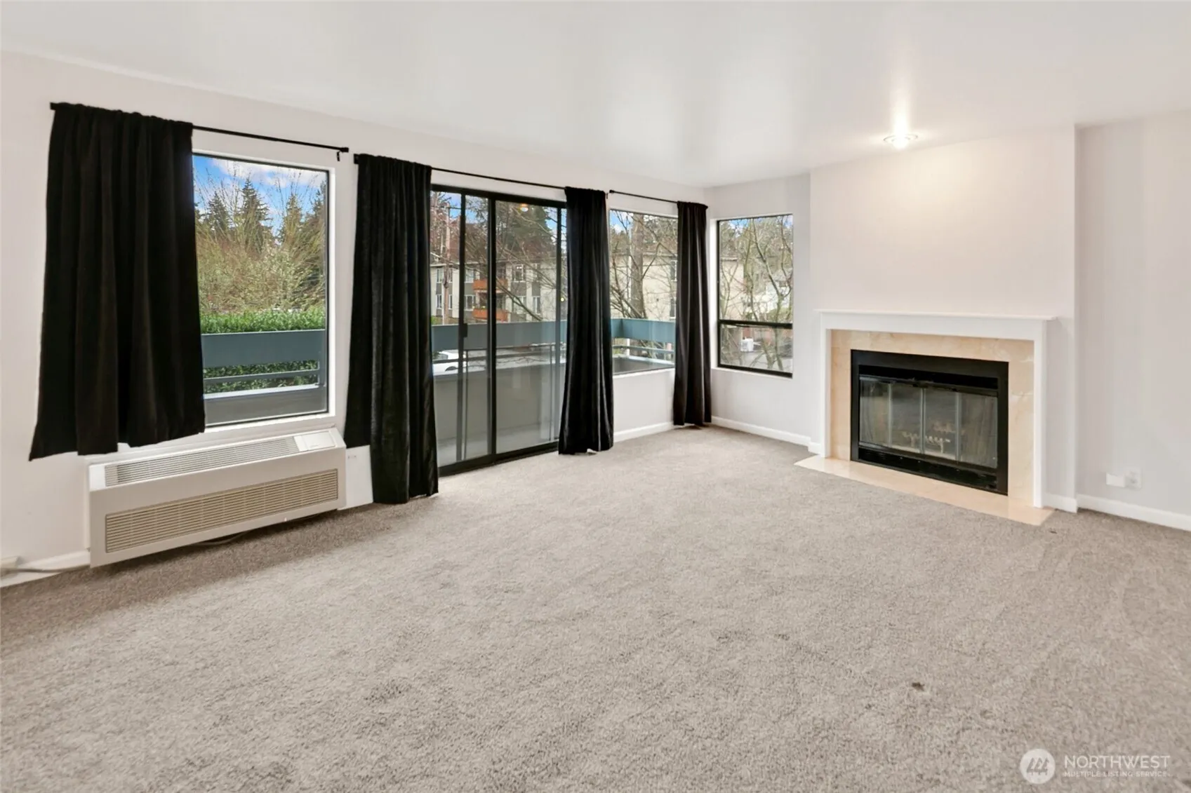 Property photo for 12300 33rd Avenue Ne #202, Seattle photo 3