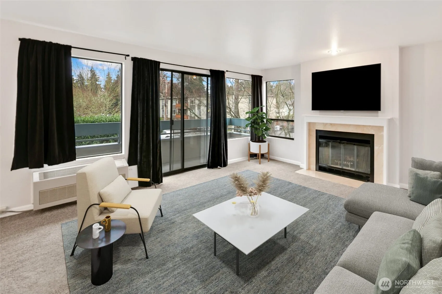 Property photo for 12300 33rd Avenue Ne #202, Seattle photo 2