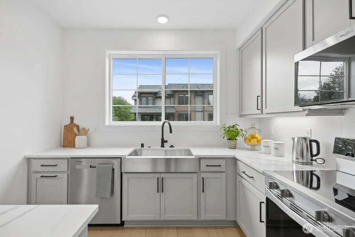 Property photo for 1191 Waterfall Way Se #1703, North Bend photo 5