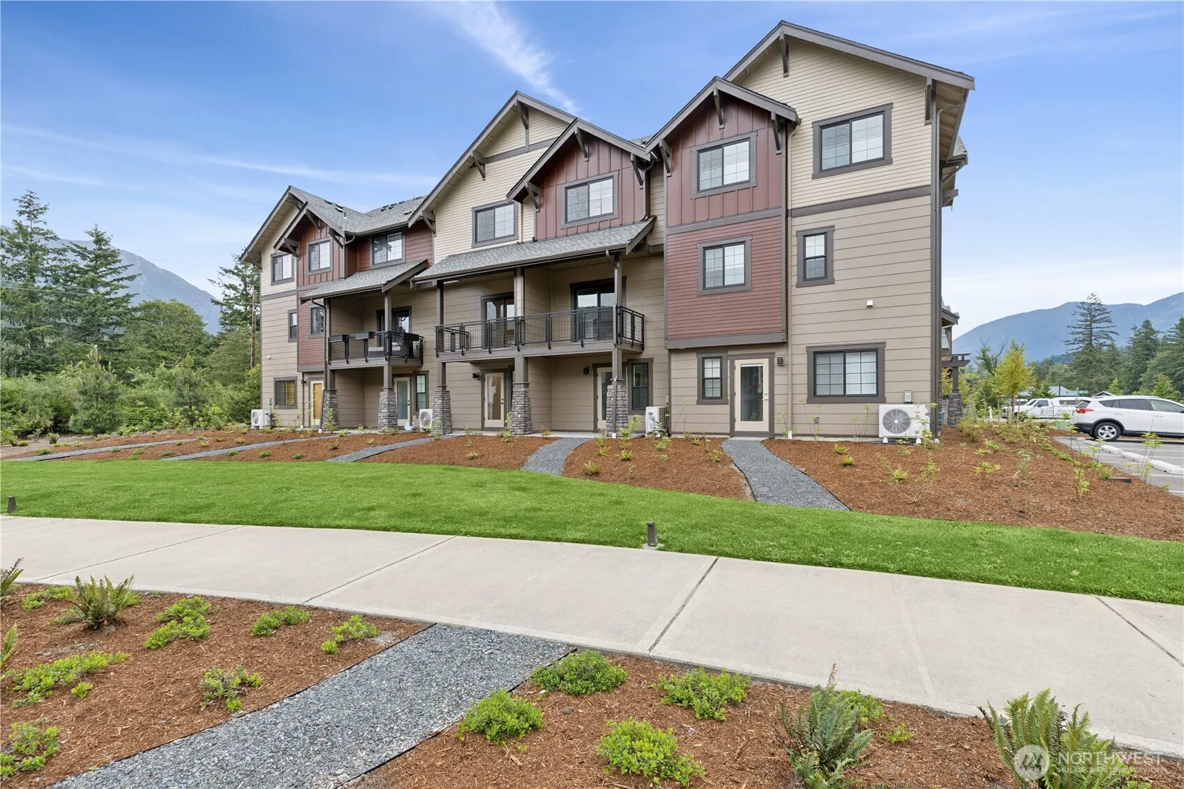 Property photo for 1191 Waterfall Way Se #1703, North Bend photo 3