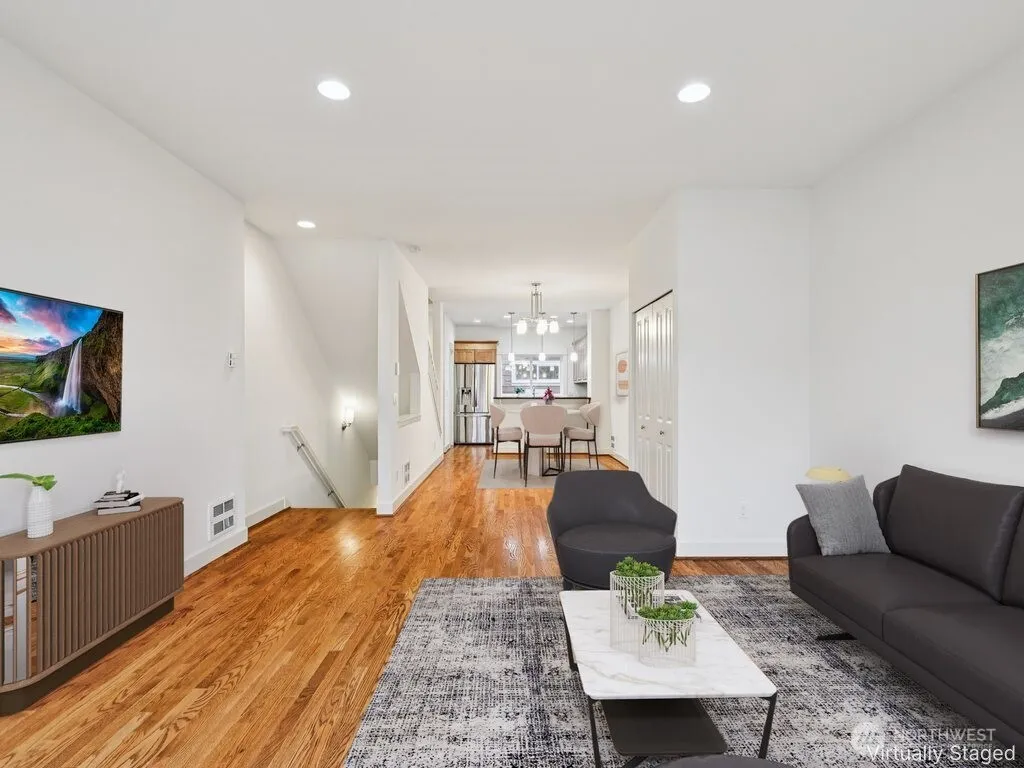 Property photo for 2814 E Spring Street, Seattle photo 5