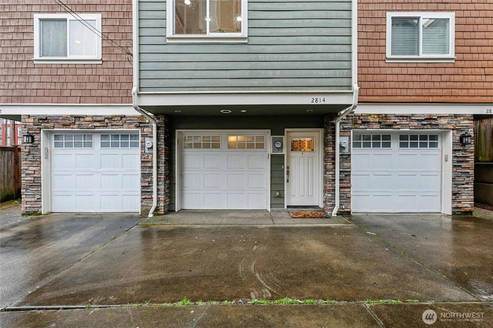 Property photo for 2814 E Spring Street, Seattle photo 2