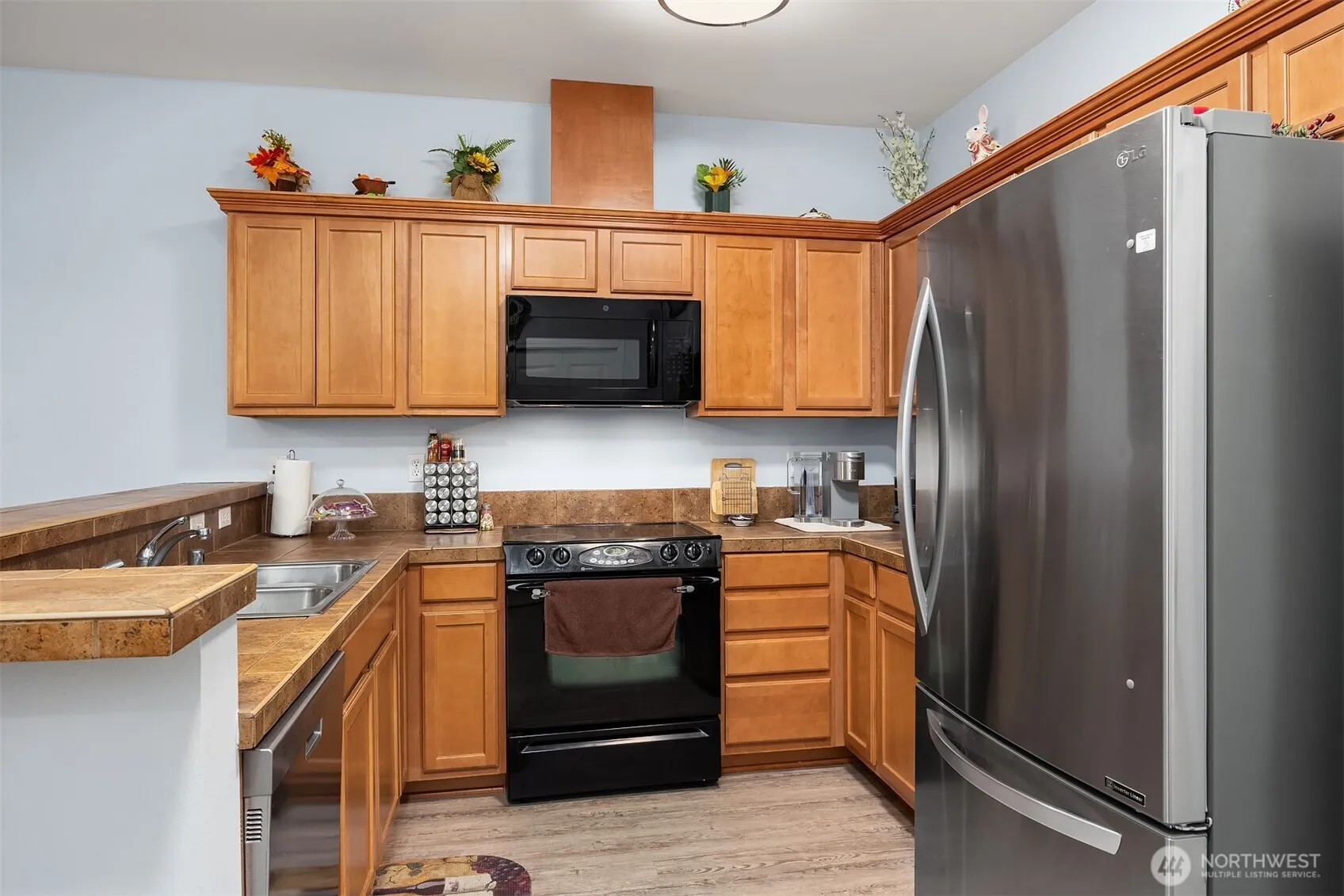 Property photo for 1736 10th Avenue Ne #c110, Issaquah photo 5