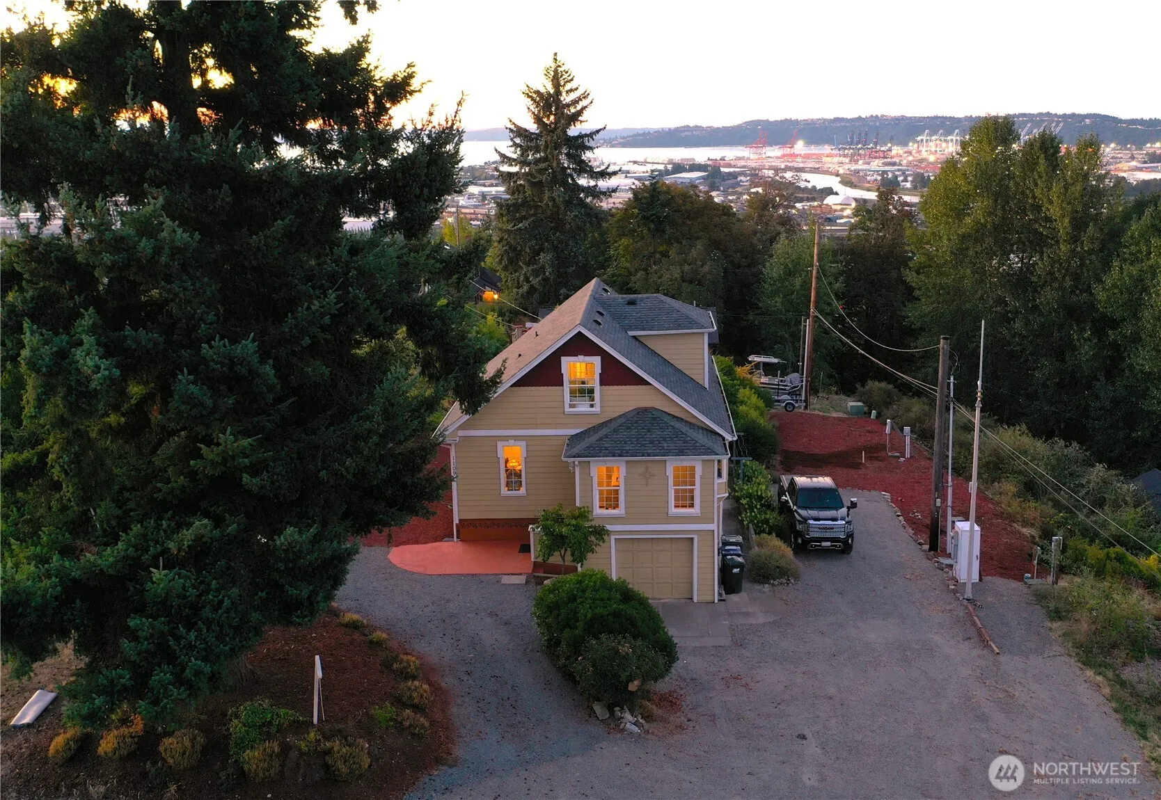 Property photo for 1109 E 31 Street, Tacoma