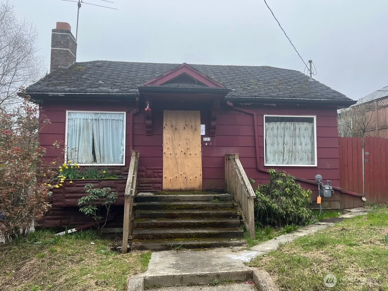 Property photo for 1111 Ne 80th Street, Seattle photo 2
