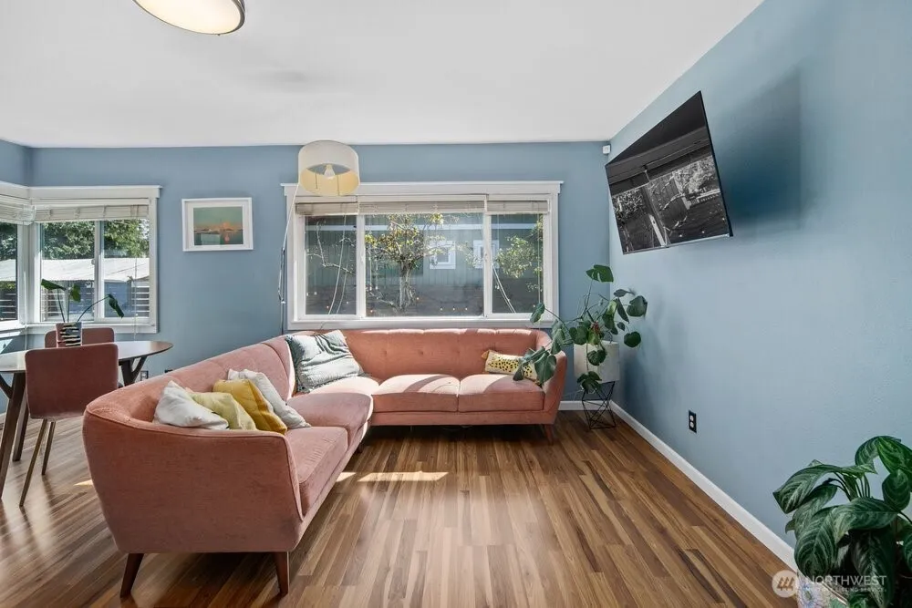 Property photo for 8411 48th Avenue S, Seattle photo 5
