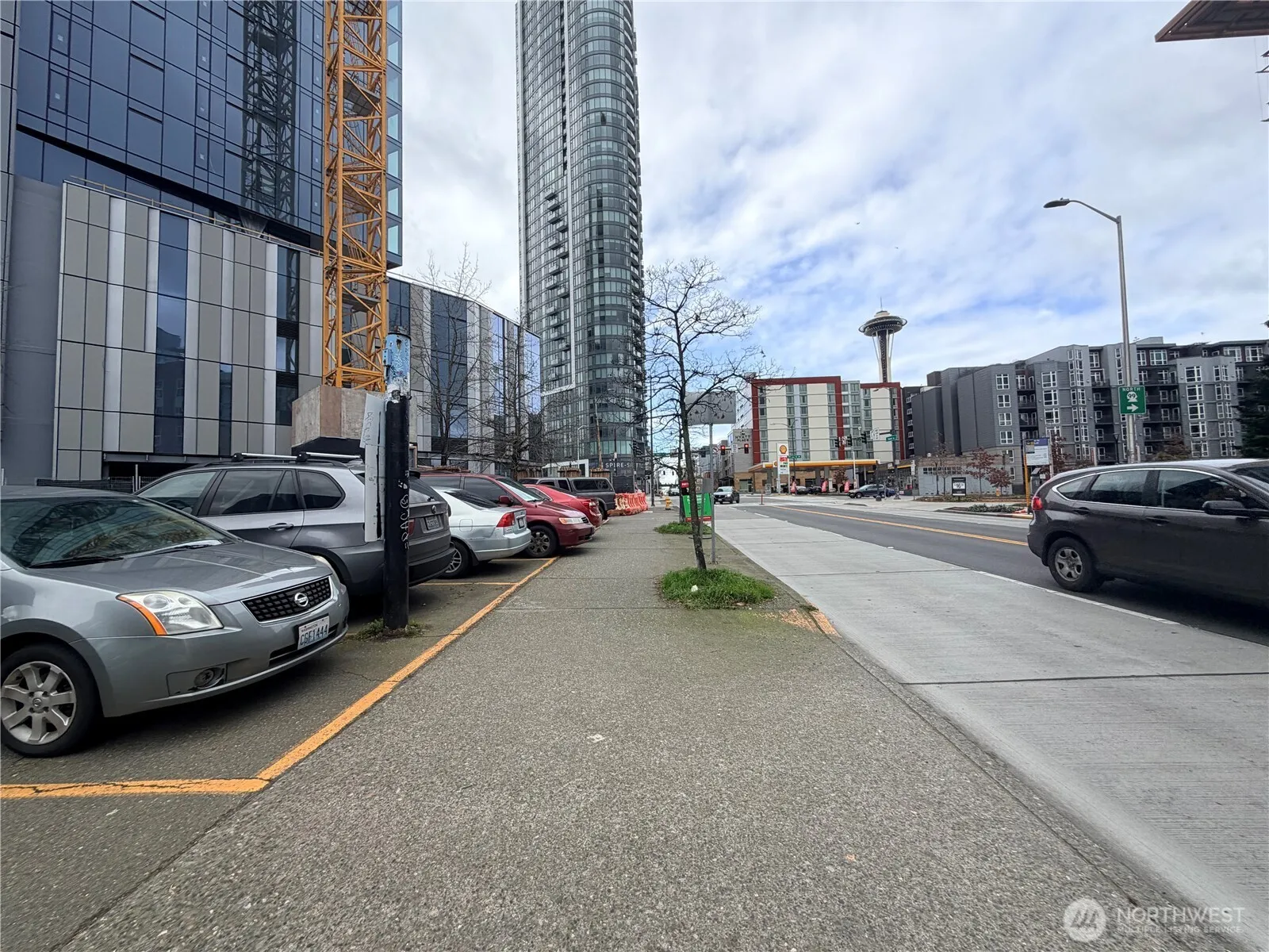 Property photo for 2404 7th Avenue, Seattle photo 2