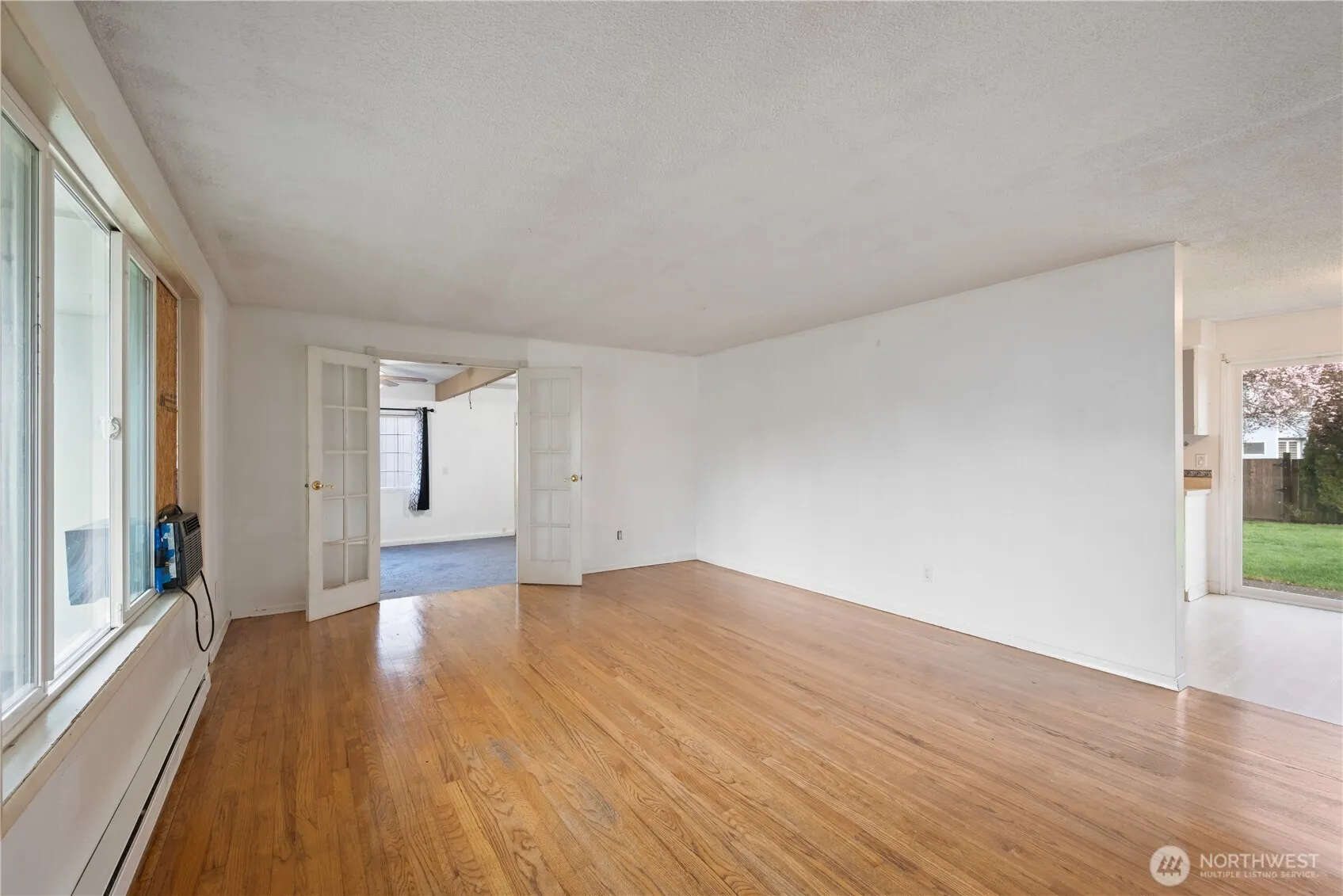 Property photo for 359 Douglas Street, Longview photo 4