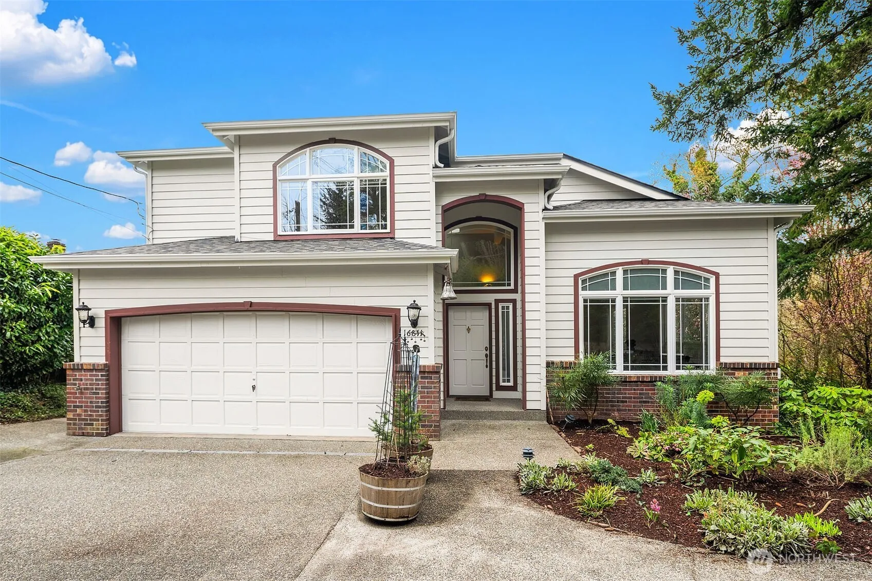 Property photo for 16811 10th Avenue Sw, Normandy Park