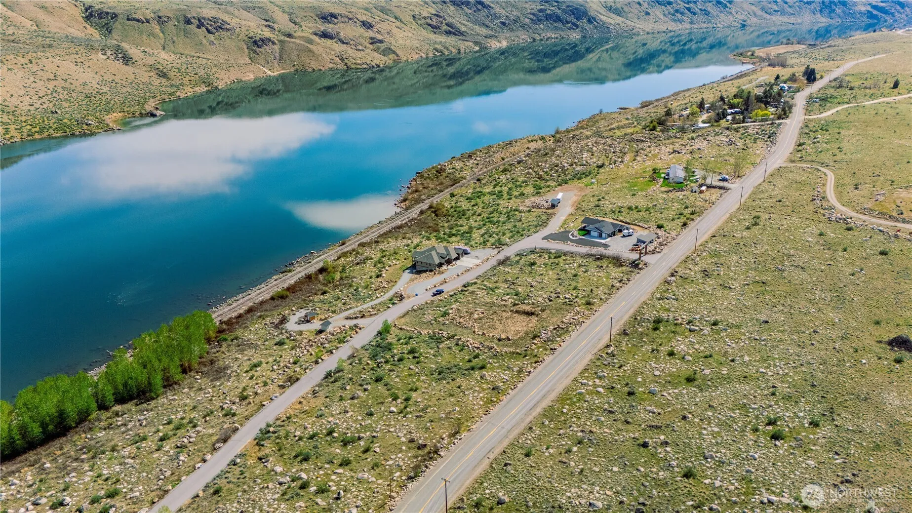 Property photo for 0 Lot 2-boulder Gulch Loop, Pateros photo 3