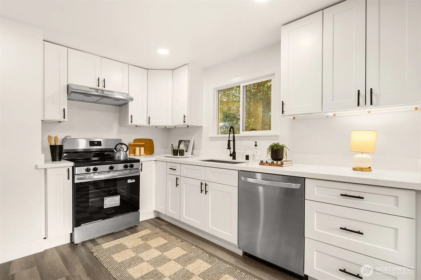 Property photo for 935 N 92nd Street, Seattle photo 5
