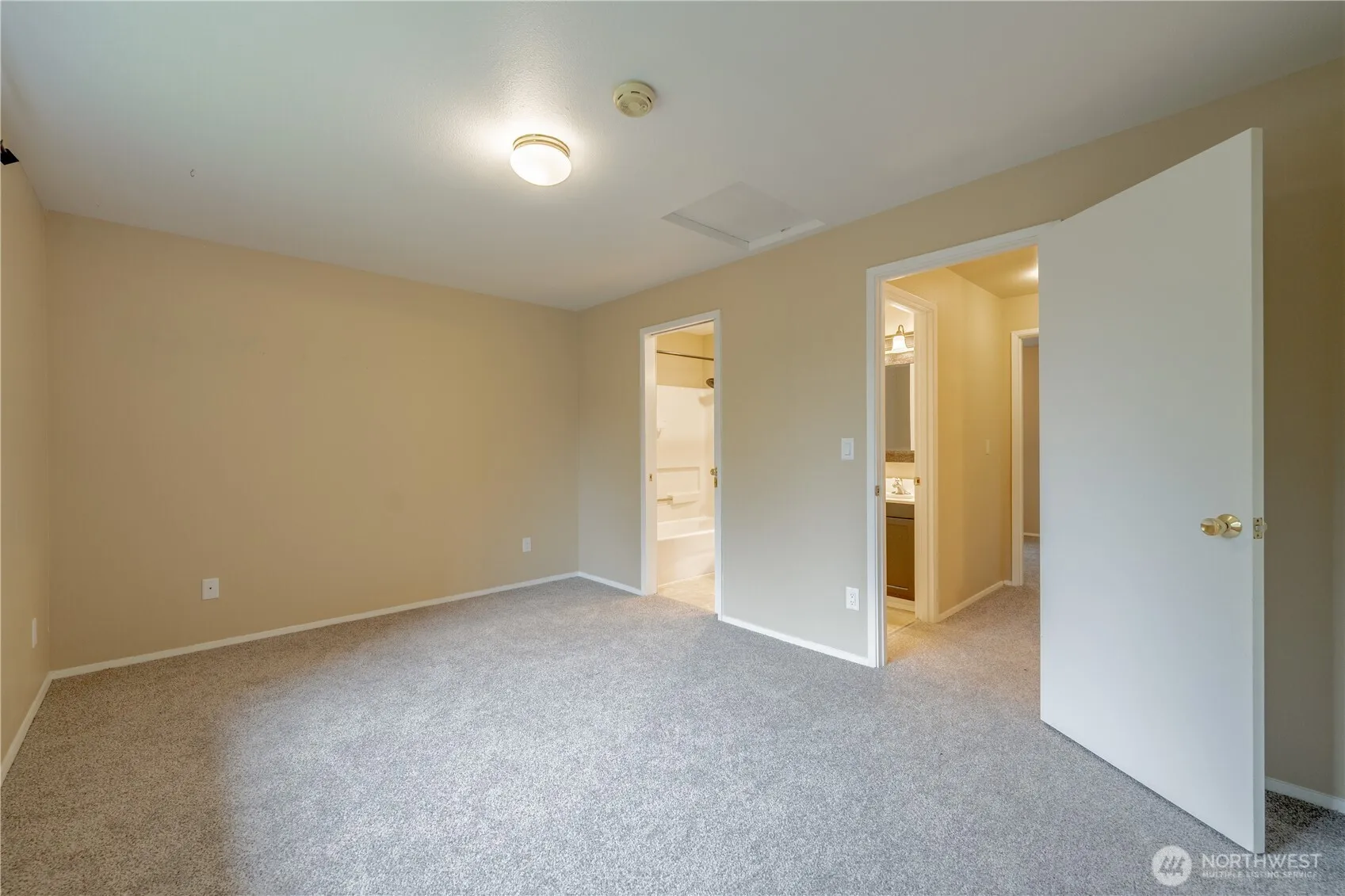Property photo for 18910 Bothell Everett Highway #n2, Bothell photo 4
