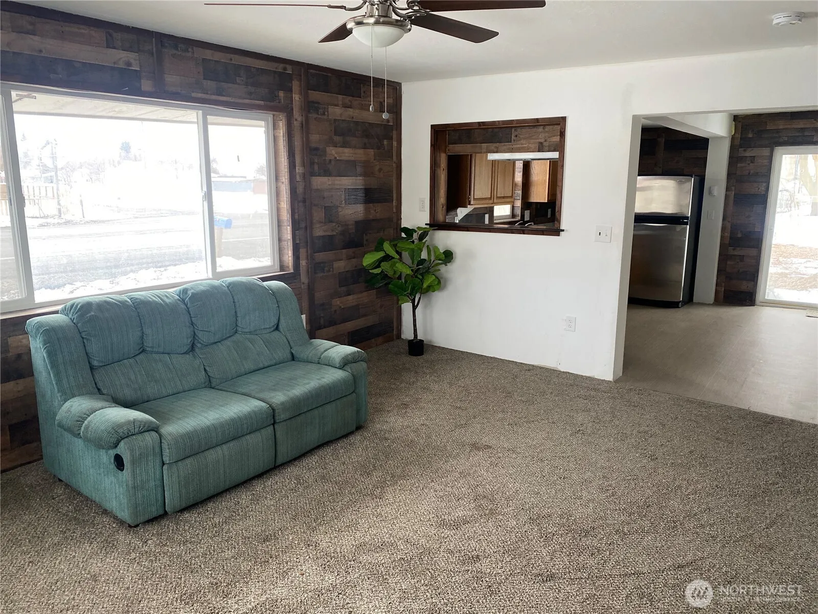 Property photo for 200 Watson Street Nw, Creston photo 5