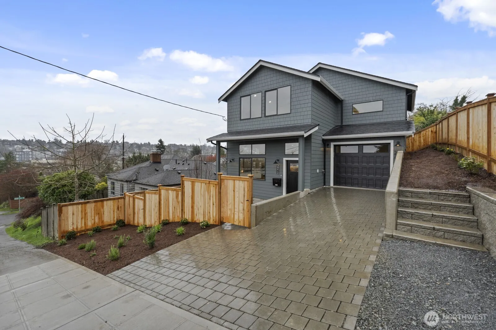 Property photo for 2213 W Bertona Street, Seattle photo 3