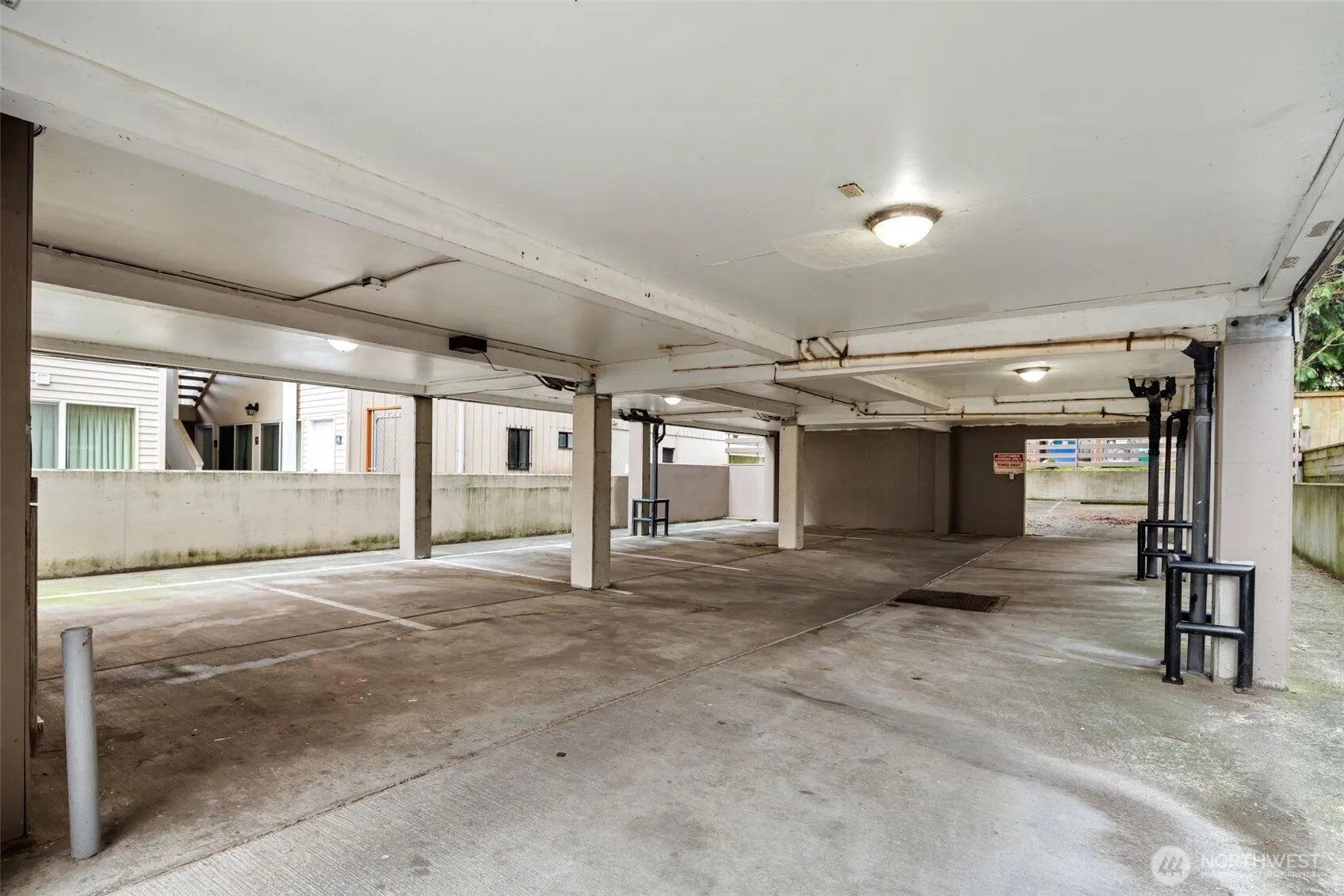 Property photo for 1120 N 91st Street, Seattle photo 4