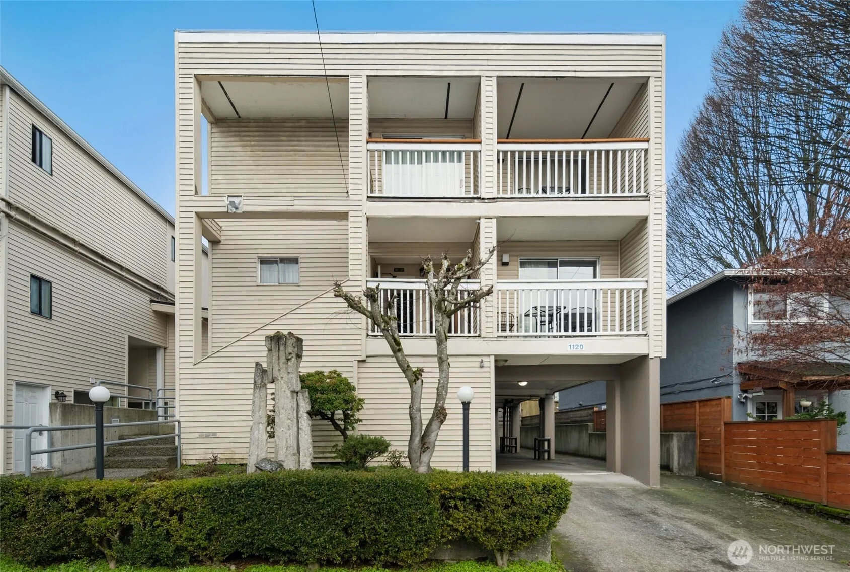 Property photo for 1120 N 91st Street, Seattle photo 2