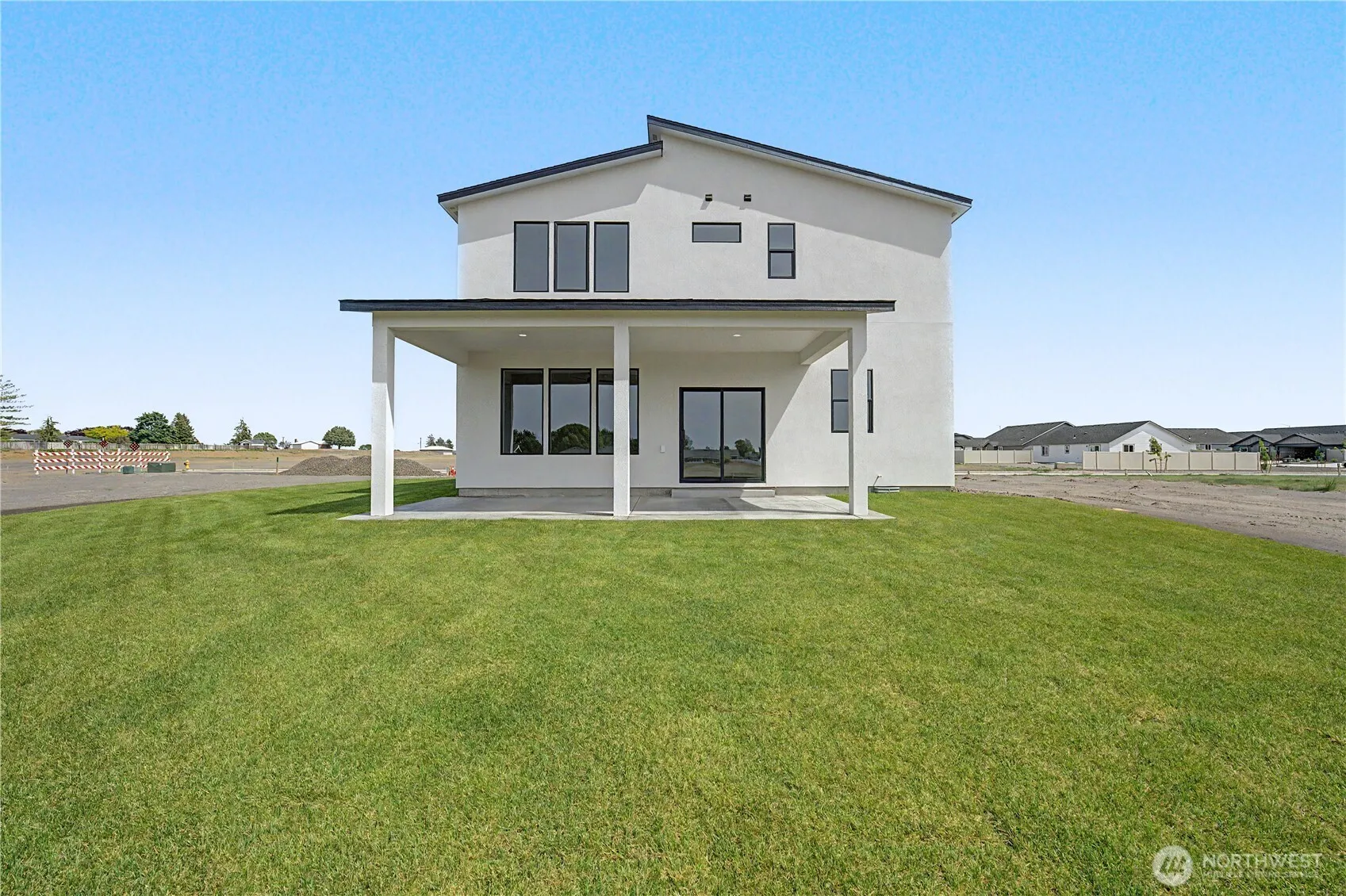 Property photo for 744 N Widgeon Street, Moses Lake photo 2