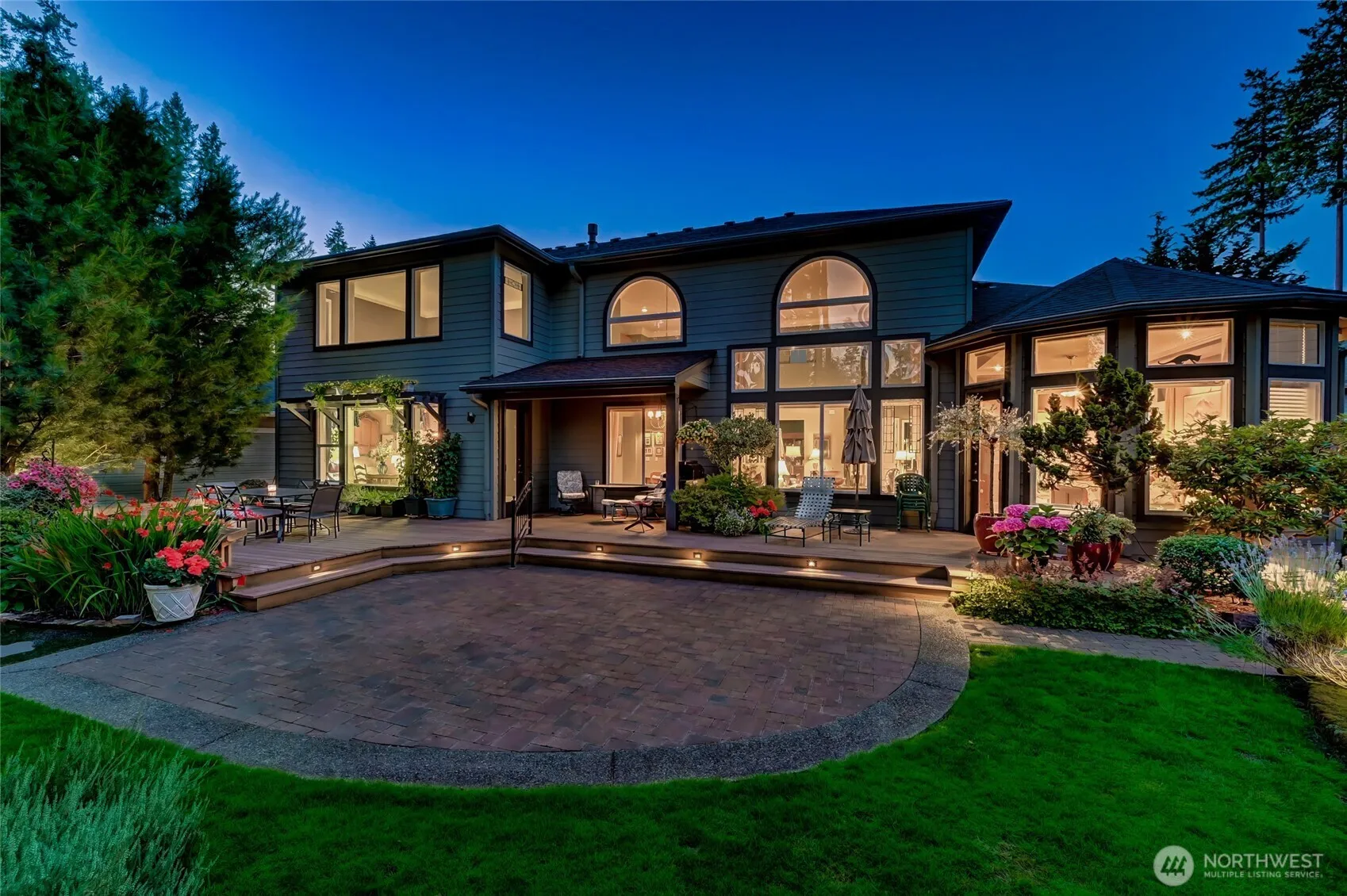 Property photo for 12521 237th Way Ne, Redmond