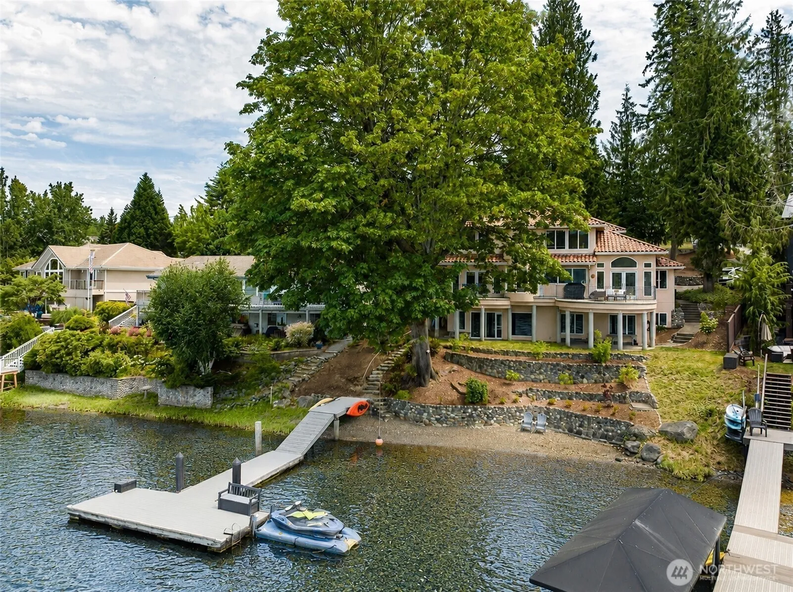 Property photo for 17714 Kingfisher Cove Lane, Mount Vernon photo 2