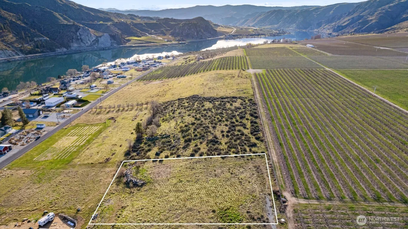 Property photo for 0 Lot C Stayman Flats Road, Chelan photo 2