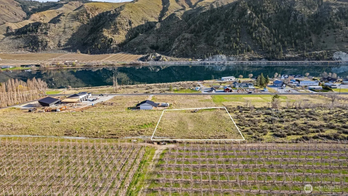 Property photo for 0 Lot C Stayman Flats Road, Chelan photo 4