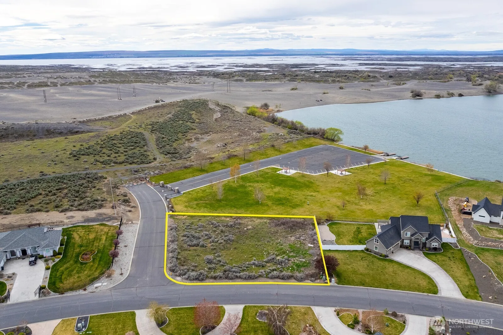 Property photo for 7741 Dune Lake Road Se, Moses Lake photo 3