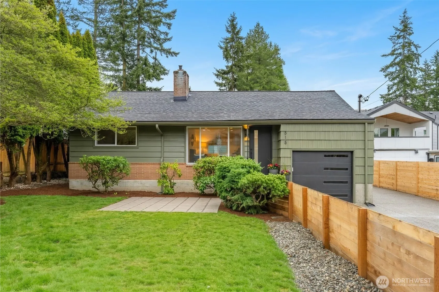 Property photo for 515 Ne 123rd Street, Seattle