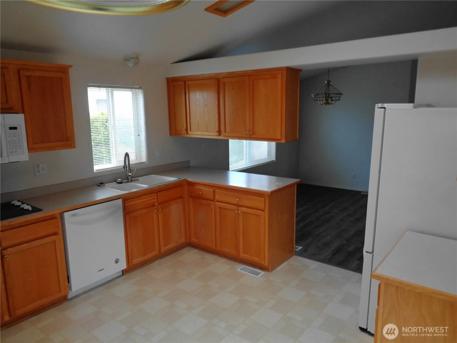 Property photo for 8138 18th Lane Se, Lacey photo 2