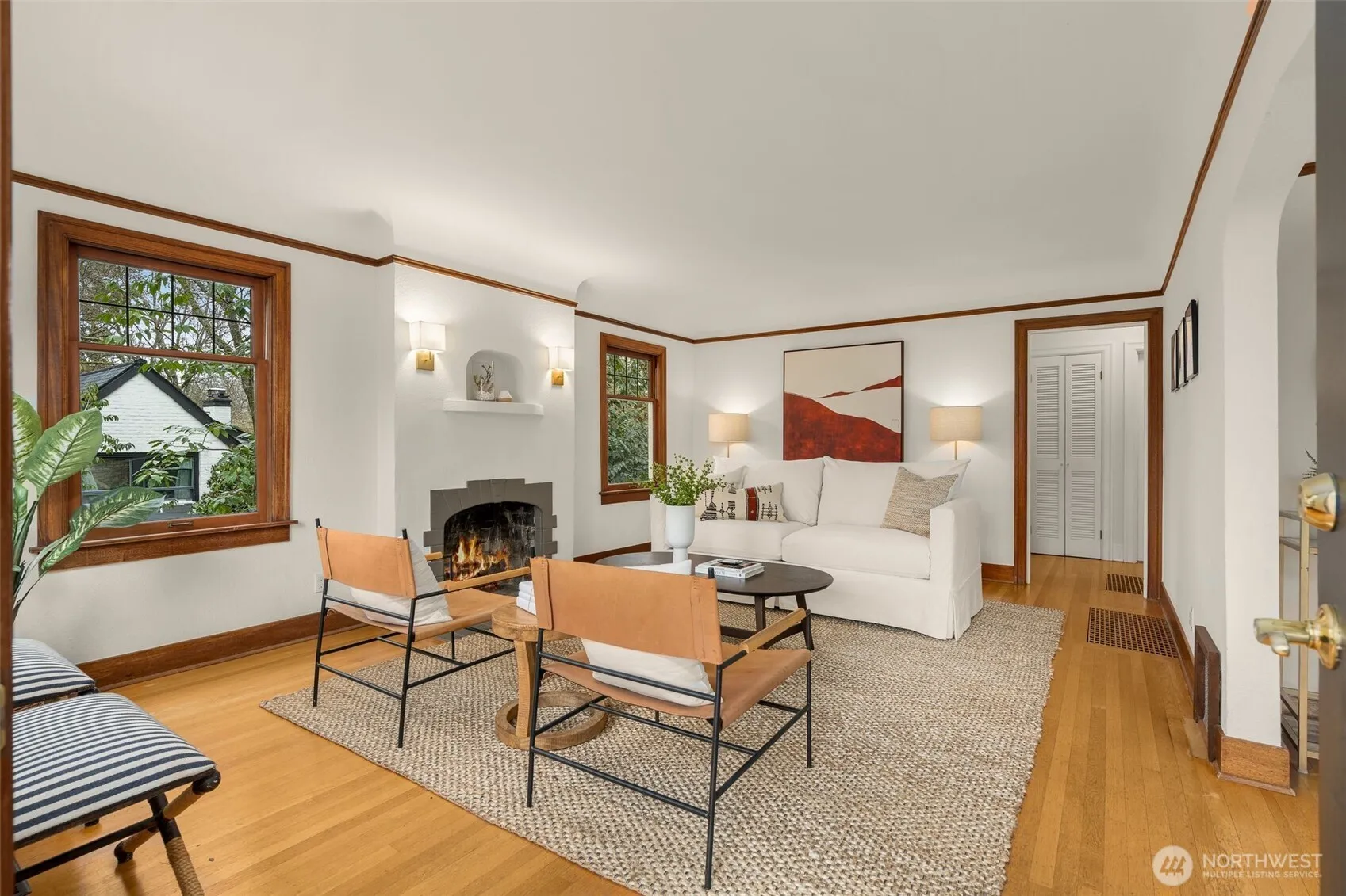 Property photo for 1724 31st Avenue, Seattle photo 2