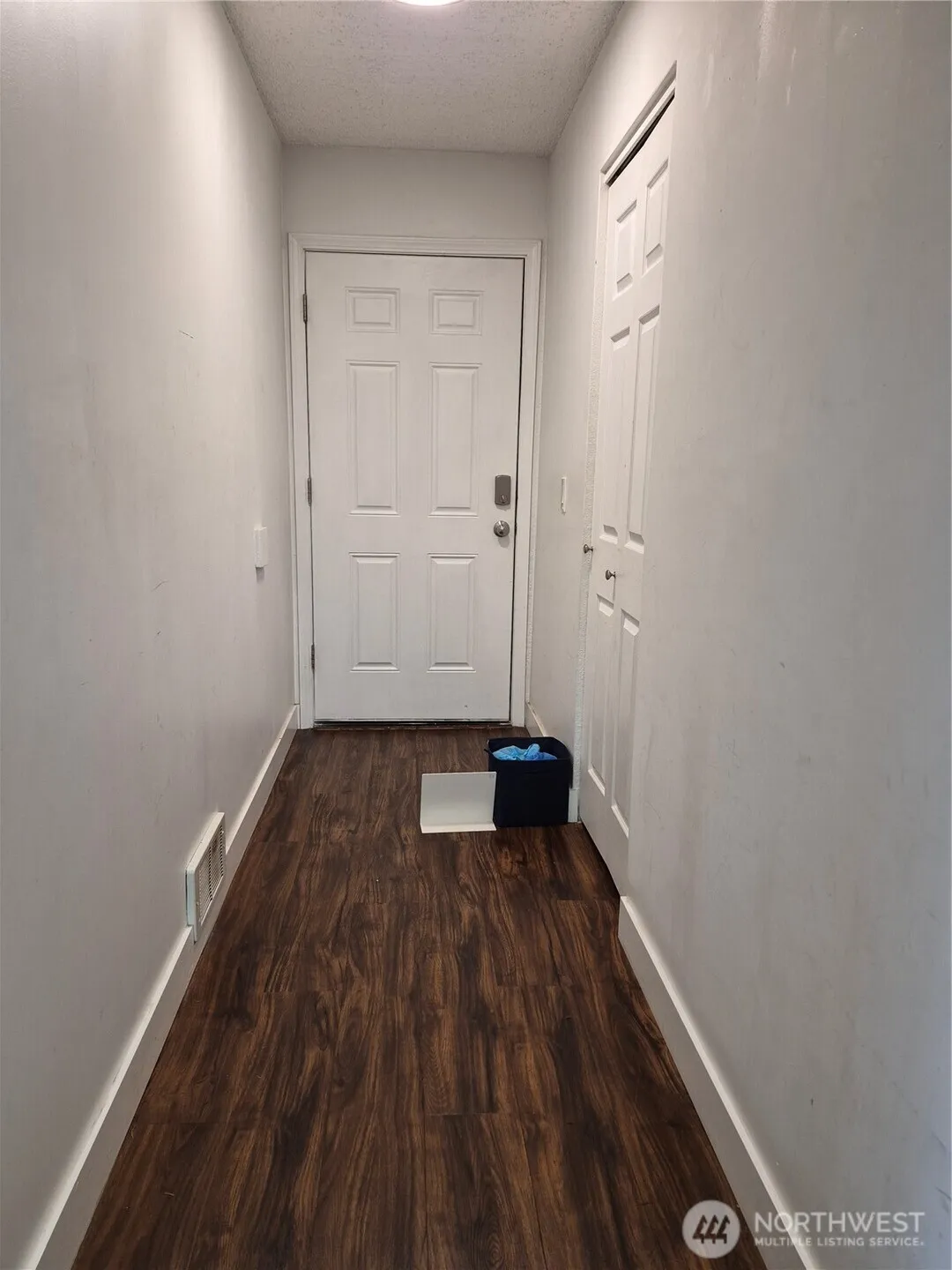 Property photo for 33025 18th Place #d301, Federal Way photo 3