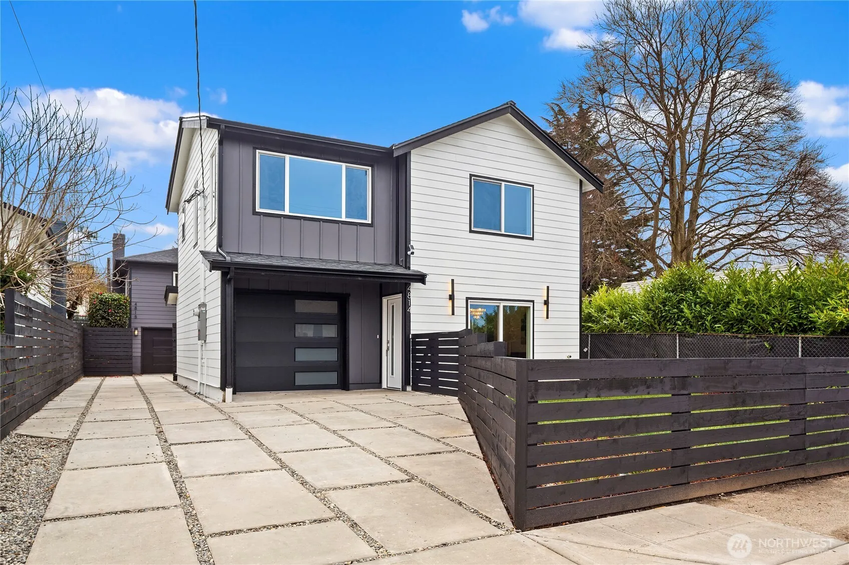Property photo for 4814 14th Avenue S, Seattle photo 2