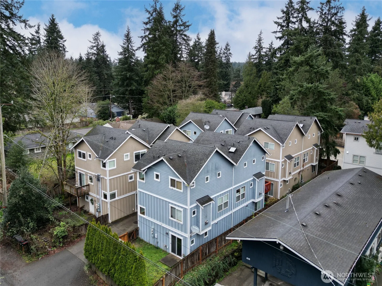 Property photo for 3012 Ne 137th Street #b, Seattle