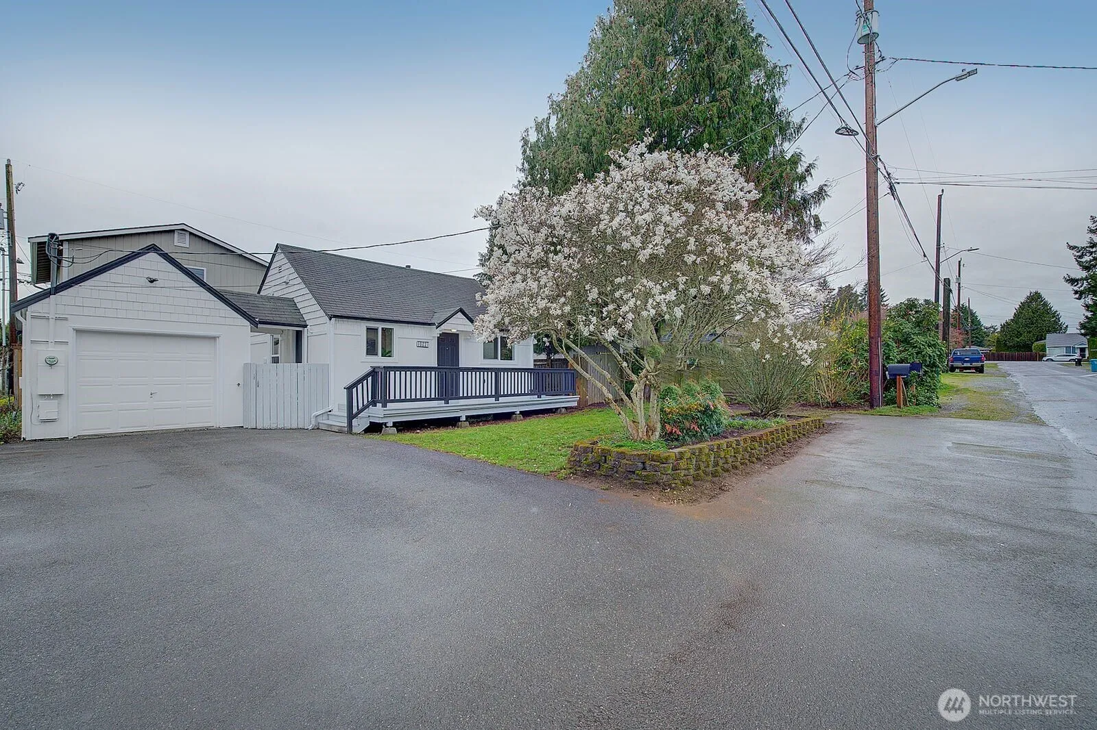 Property photo for 10231 36th Avenue Sw, Seattle
