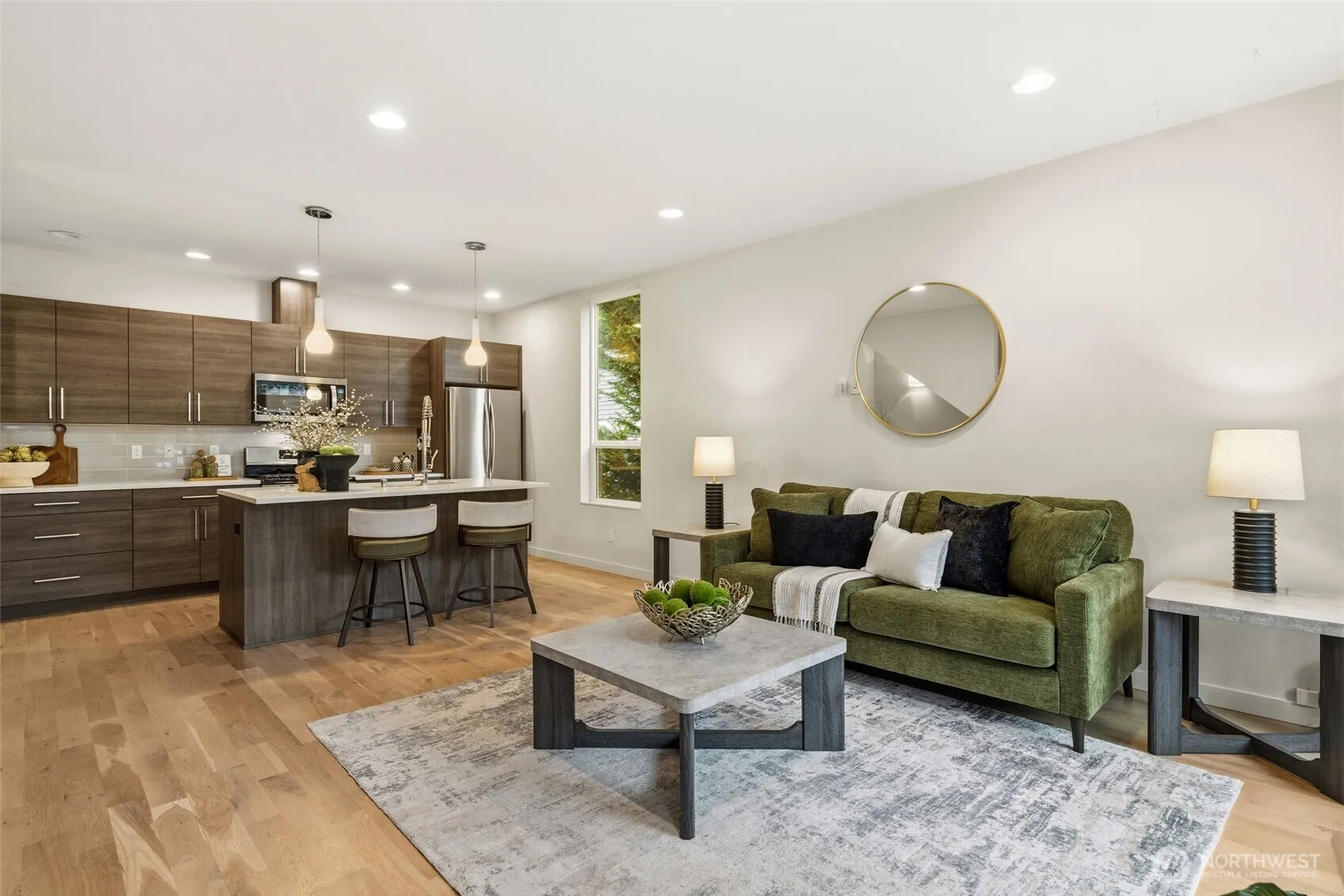 Property photo for 1523 Nw 64th Street #b, Seattle photo 3