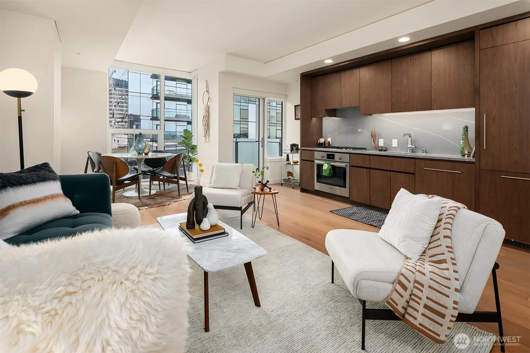 Property photo for 121 Stewart Street #1304, Seattle photo 4
