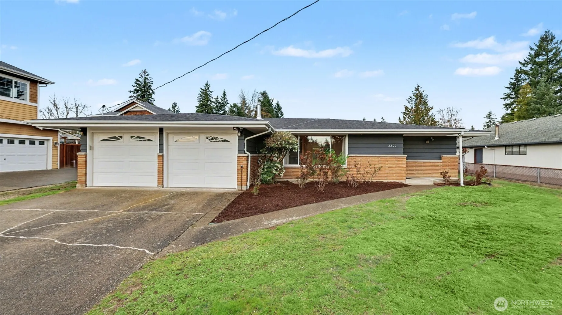 Property photo for 2200 Ne 12th, Renton photo 4