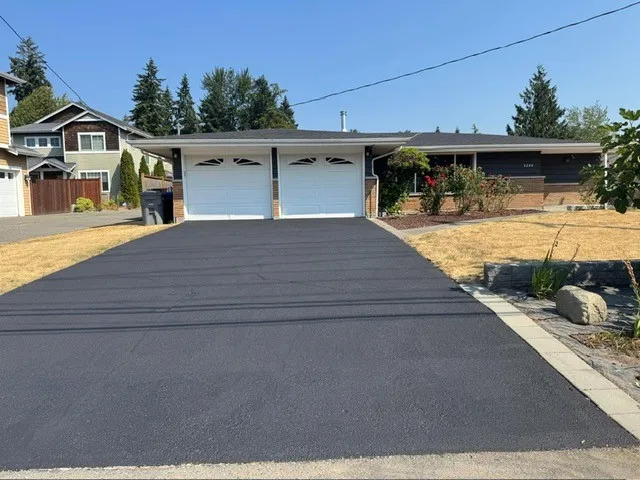 Property photo for 2200 Ne 12th, Renton