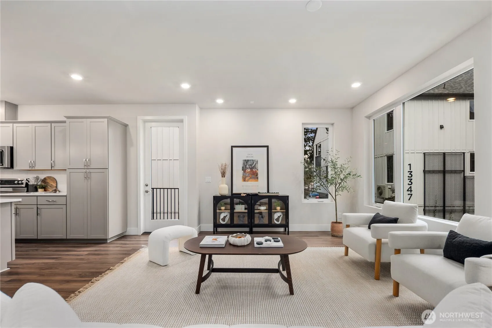 Property photo for 13335 Greenwood Avenue N #d, Seattle photo 5