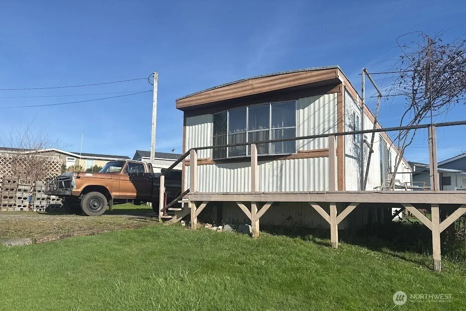 Property photo for 8408 Richard Way, Birch Bay photo 2