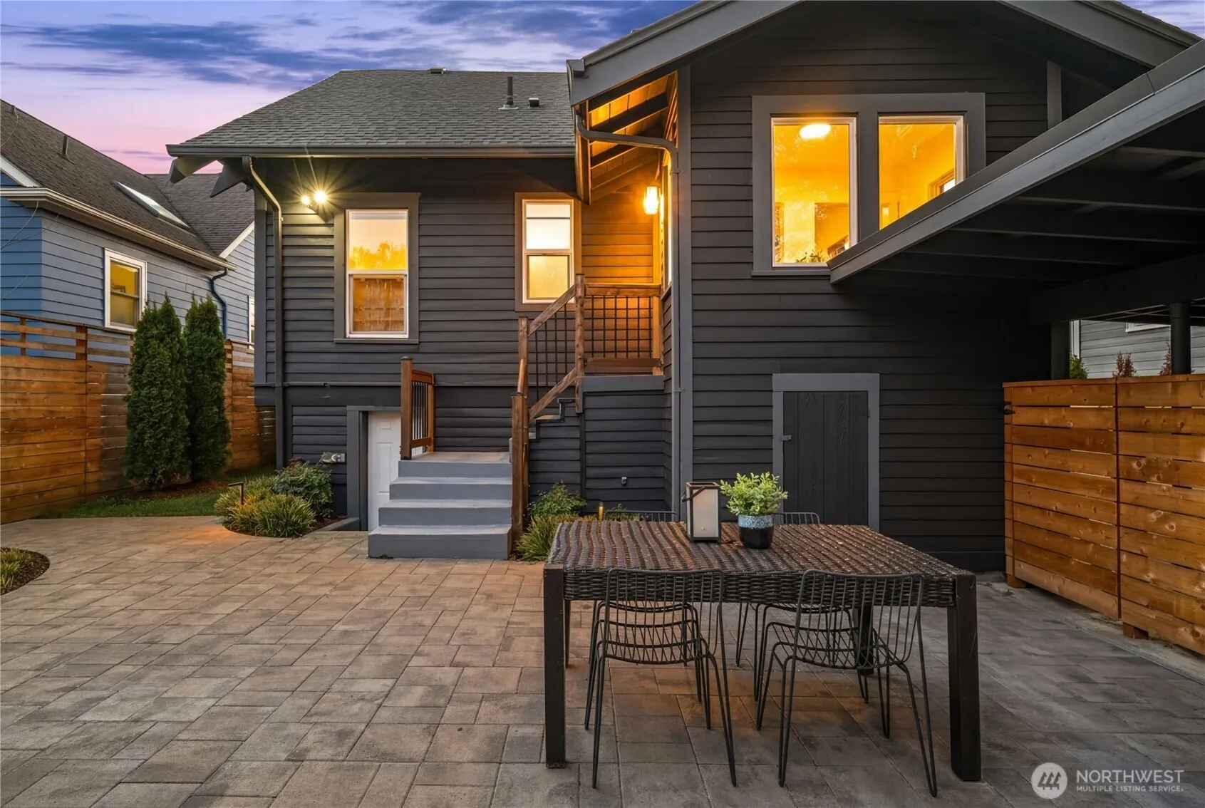 Property photo for 328 26th Avenue, Seattle photo 5