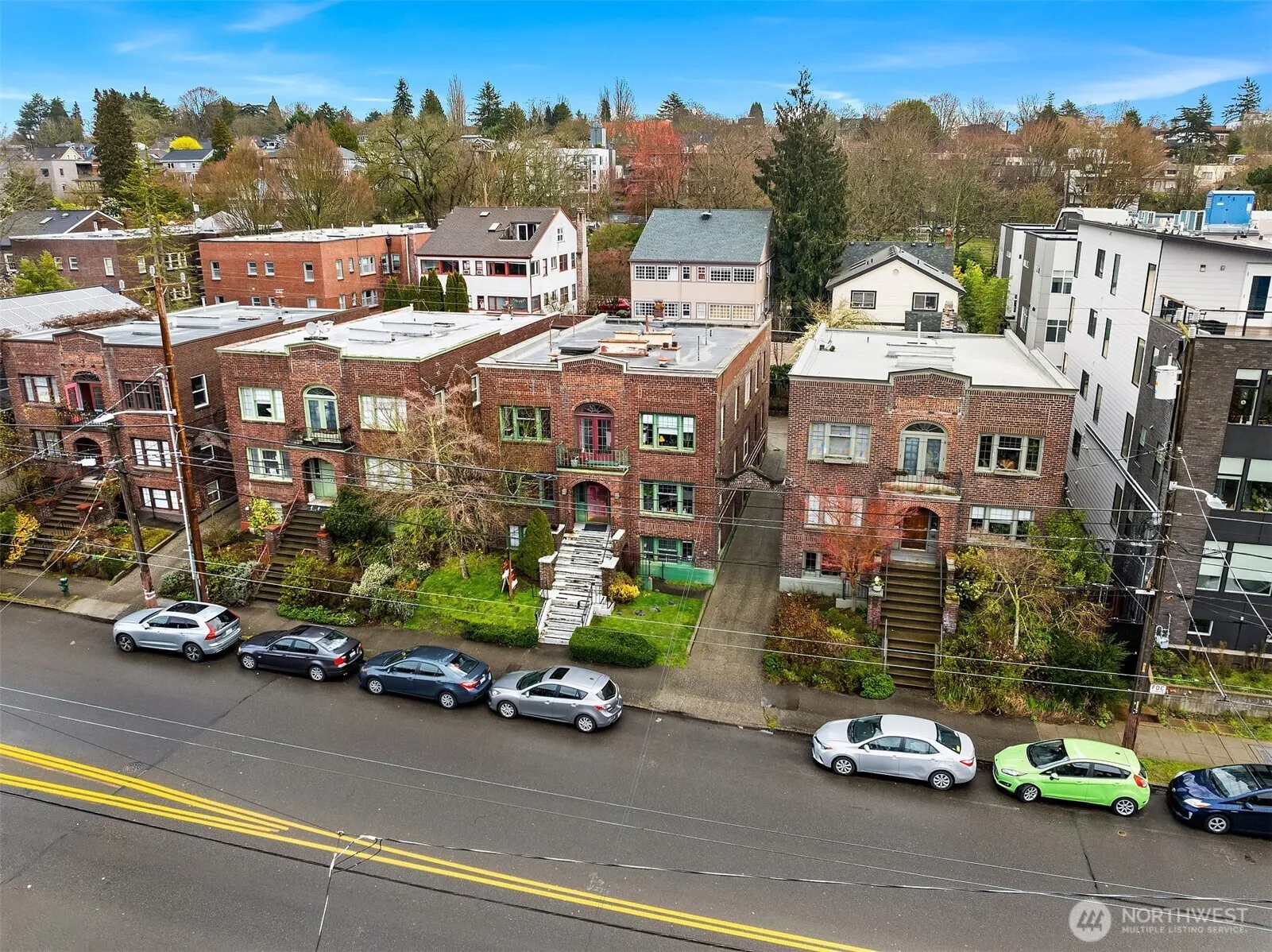 Property photo for 722 10th Avenue E, Seattle photo 3