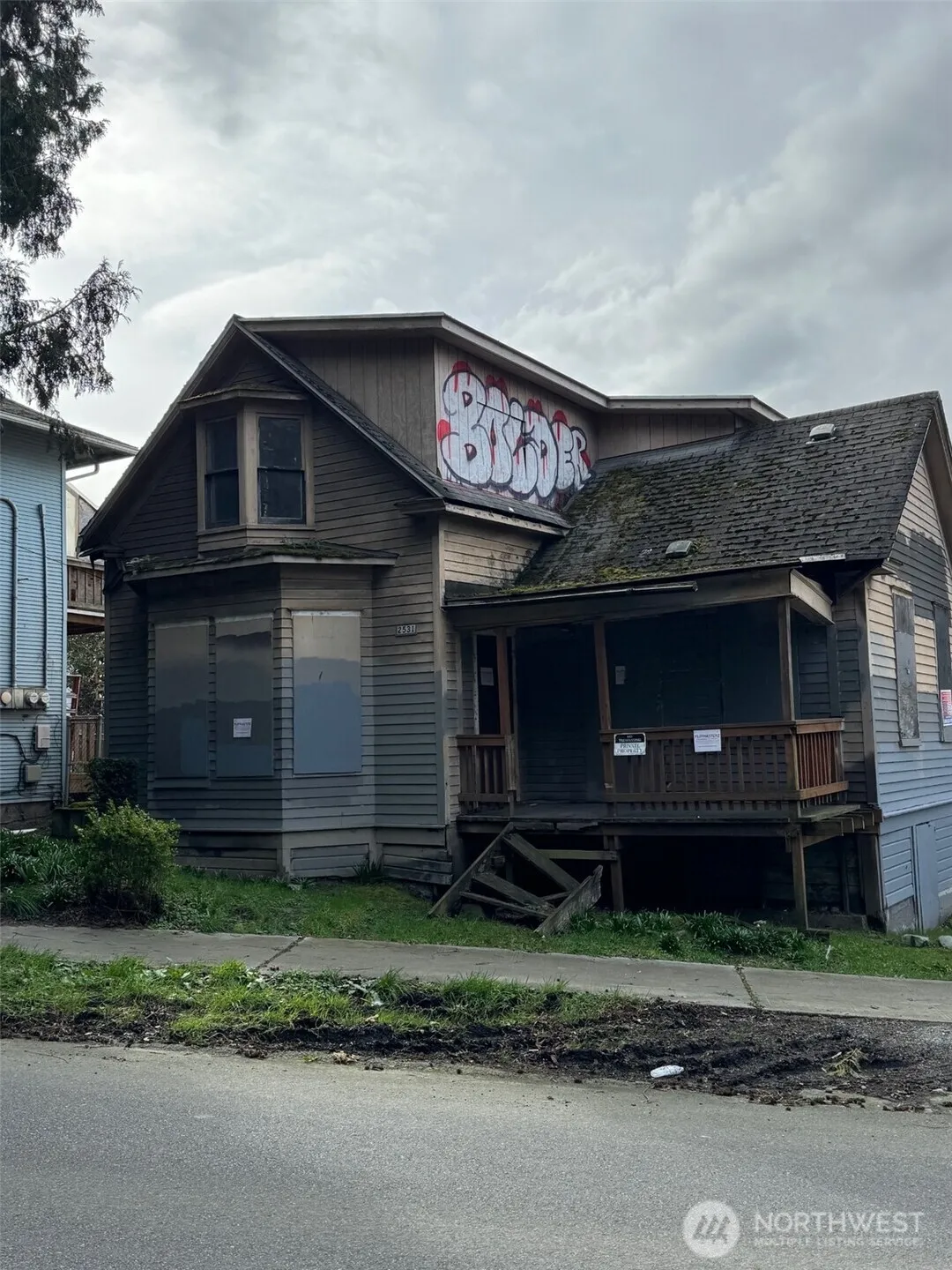 Property photo for 2531 Gilman Drive W, Seattle photo 5